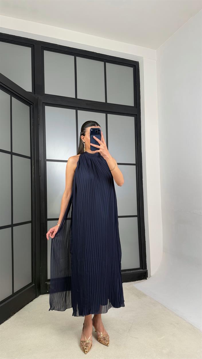 Lacivert Boyundan Bağlamalı Astarlı Pileli Tasarım Elbise GAUS-01363