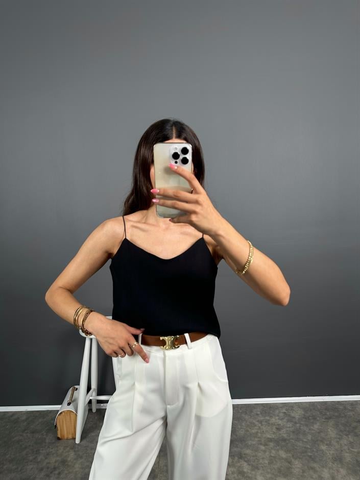 Exa Siyah Askılı Keten Crop Bluz