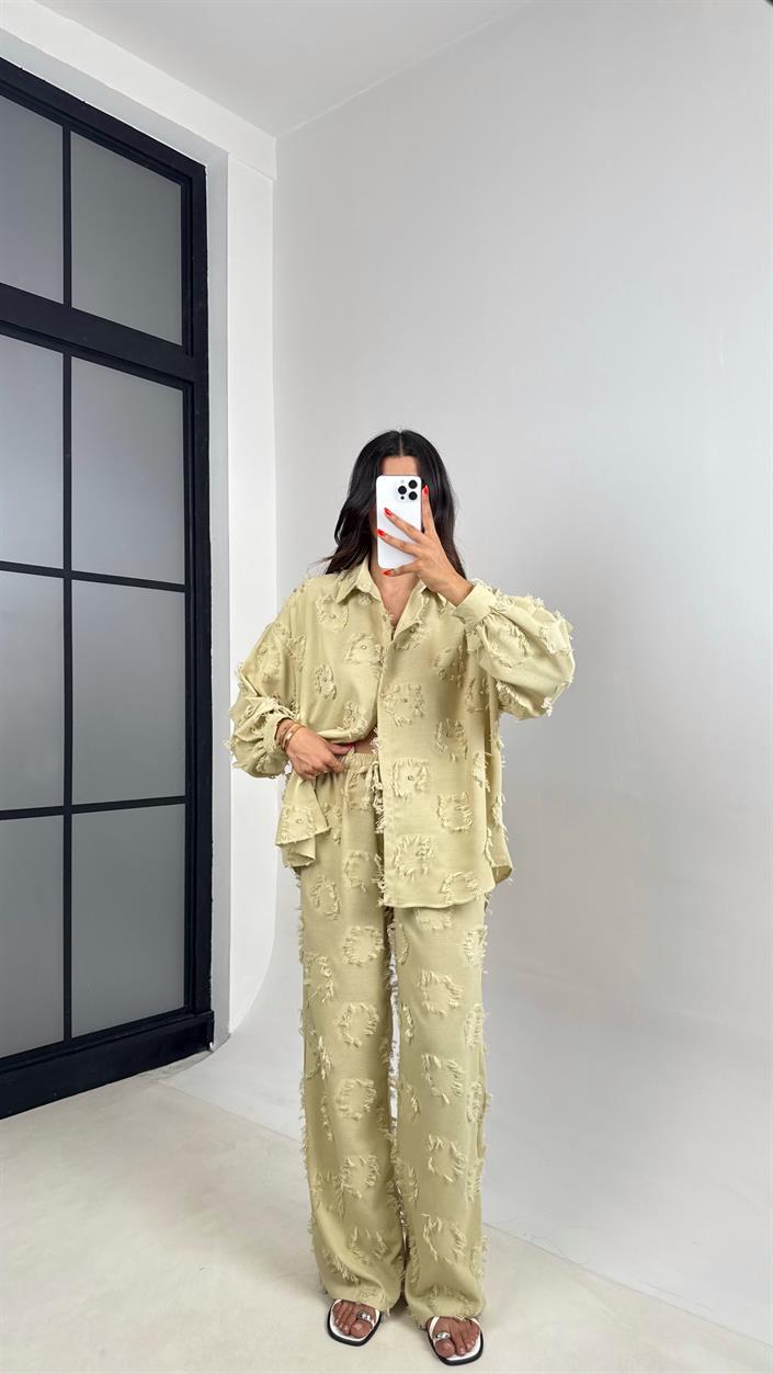 Soft Yeşil Püskülü Taş Detaylı Gömlek Beli Lastikli Pantolon Tasarım Takım GAUS-004