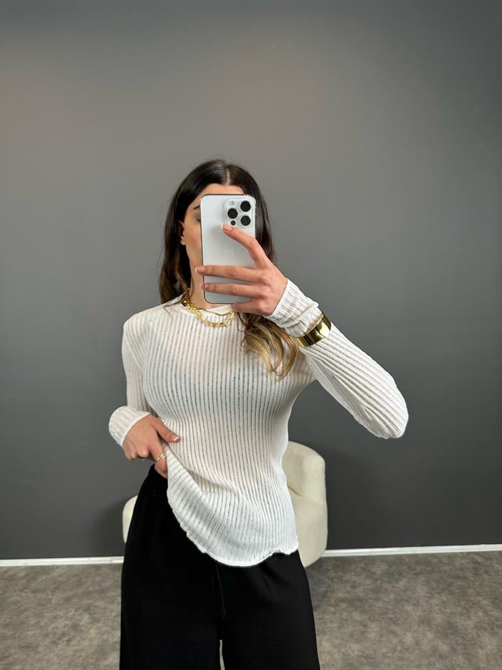 Beyaz Uzun Kollu Transparan Triko 