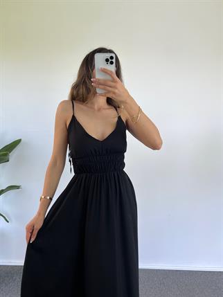 Alina Siyah İp Askılı Lastikli Uzun Elbise