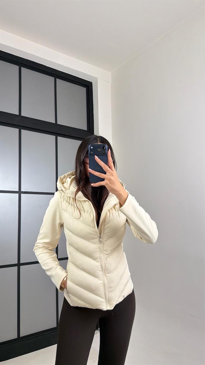 Ekru Kapüşonlu ZR Muadil Şişme Mont GAUS-00880