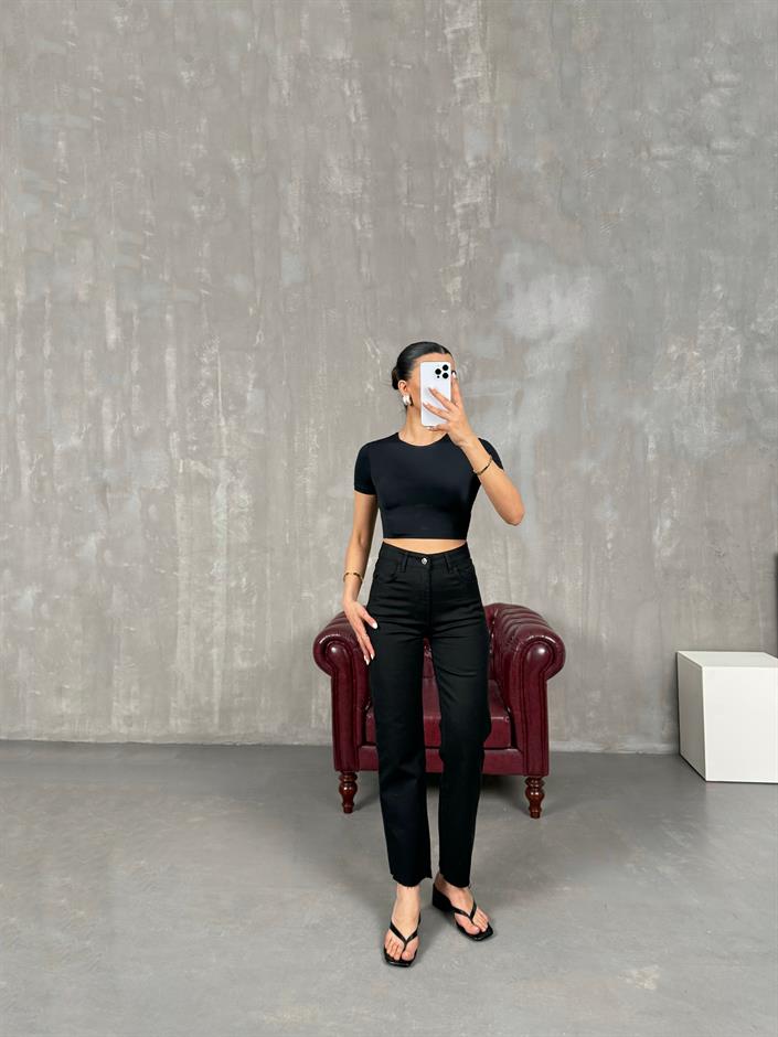 Siyah Kesik Paça Likralı Jean Gaus00015