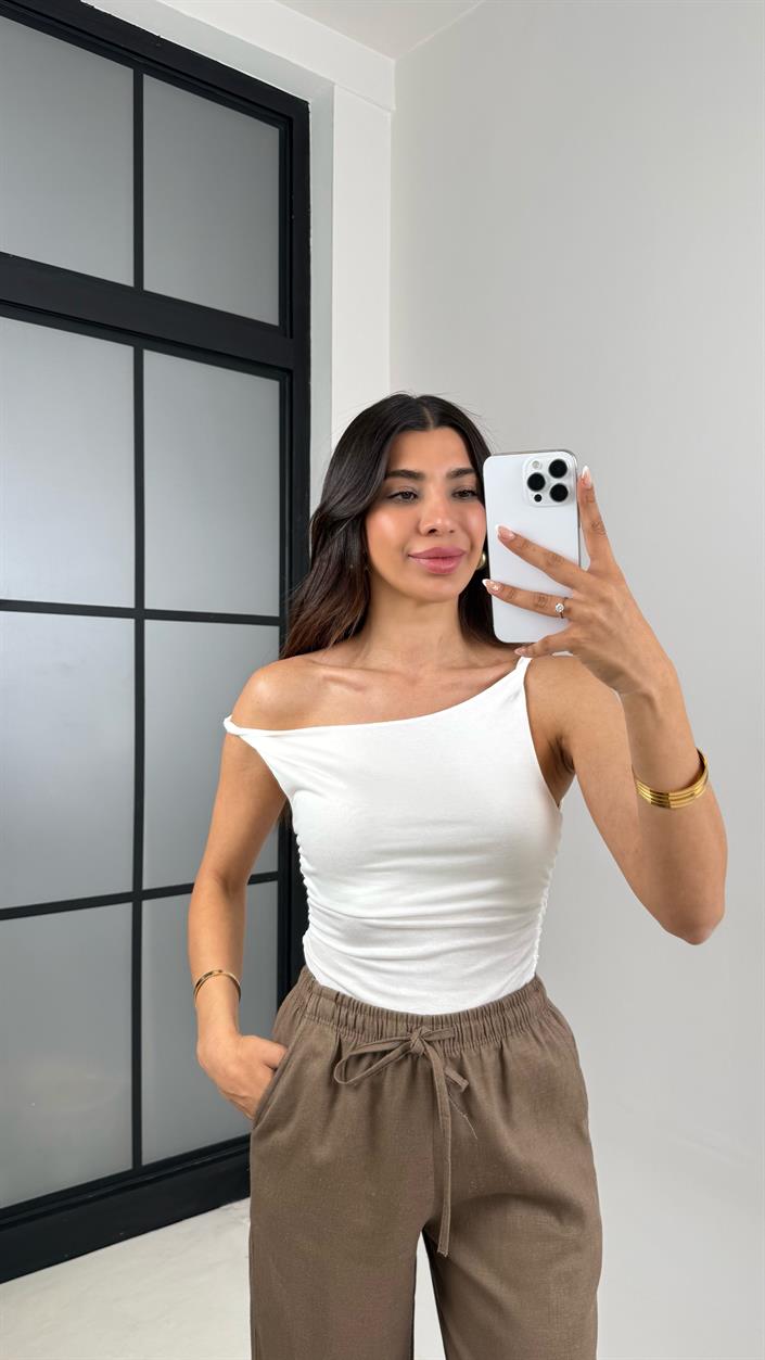 Beyaz Burgu Askılı ZR Muadil Astarlı Bluz Gaus00622