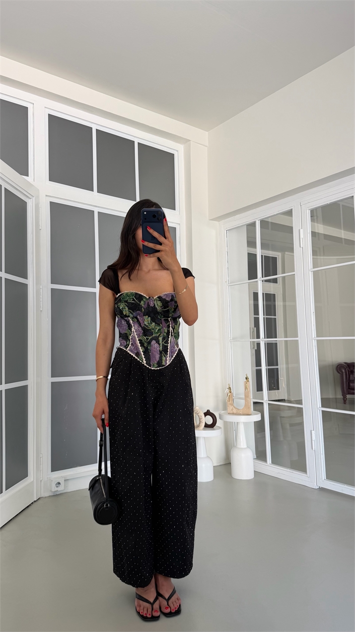 Siyah Taş Detaylı Oversize Premium Pantolon GAUS-01865