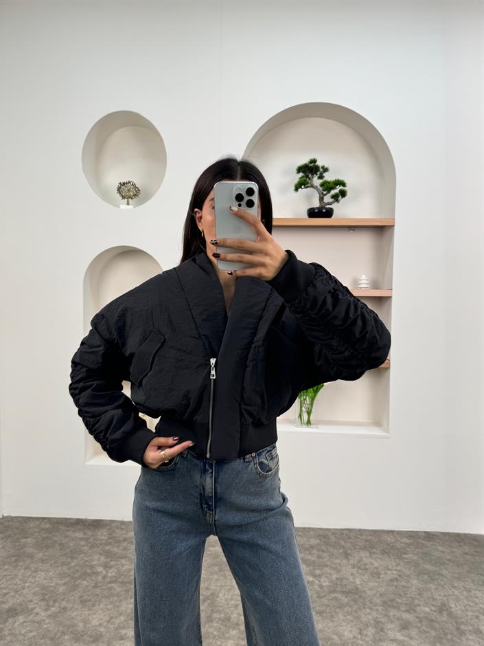 Eros Siyah Kol Büzgülü Bomber Mont