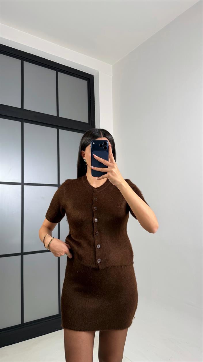 Kahve Kısa Kol Düğmeli Bluz Beli Lastikli Etek İkili Triko Takım GAUS-00822