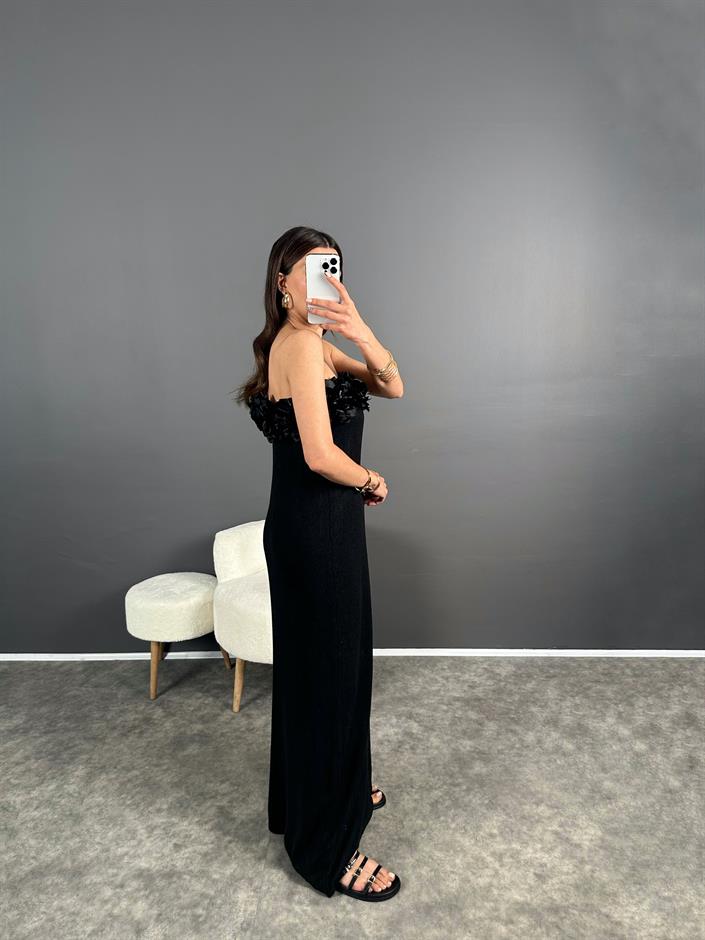 Look Siyah Gül Detaylı Straplez Astarlı Elbise