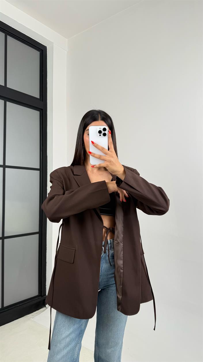 Kahve Astarlı Vatkalı Önden Bağlama Detaylı  Blazer Ceket GAUS-0068