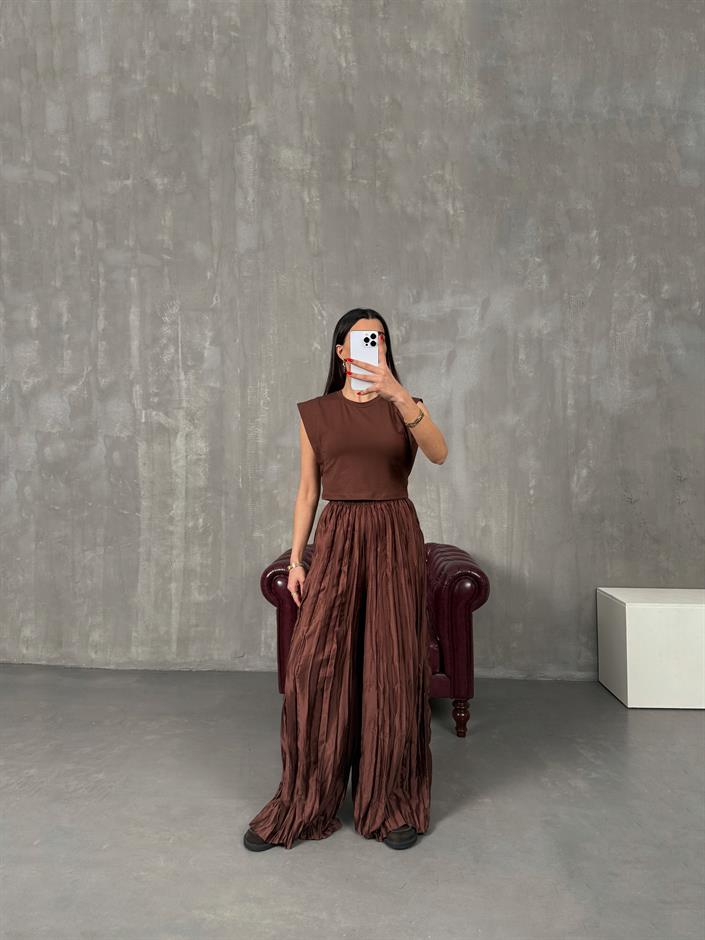 Helori Kahve Rahat Kırışık Pantolon