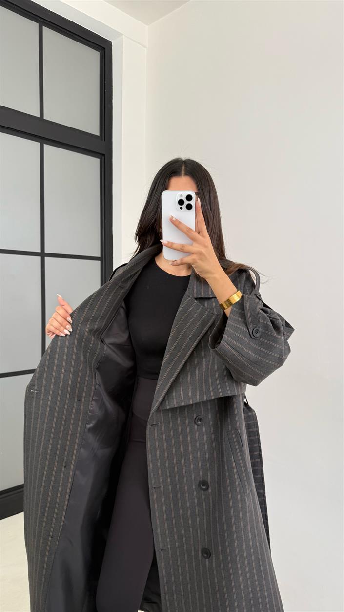 Gri Çizgi Detaylı Kuşaklı Astarlı Premium Uzun Trençkot GAUS-00120