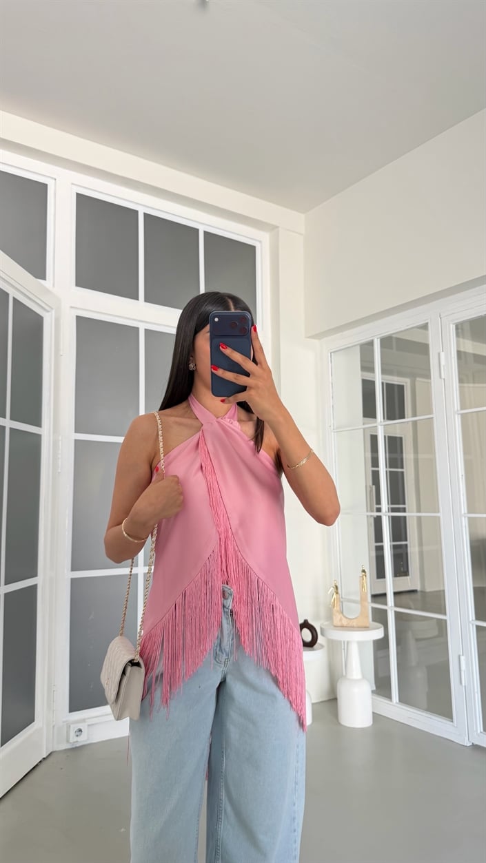 Pembe Boyundan Bağlamalı Püsküllü Saten Bluz GAUS-01818