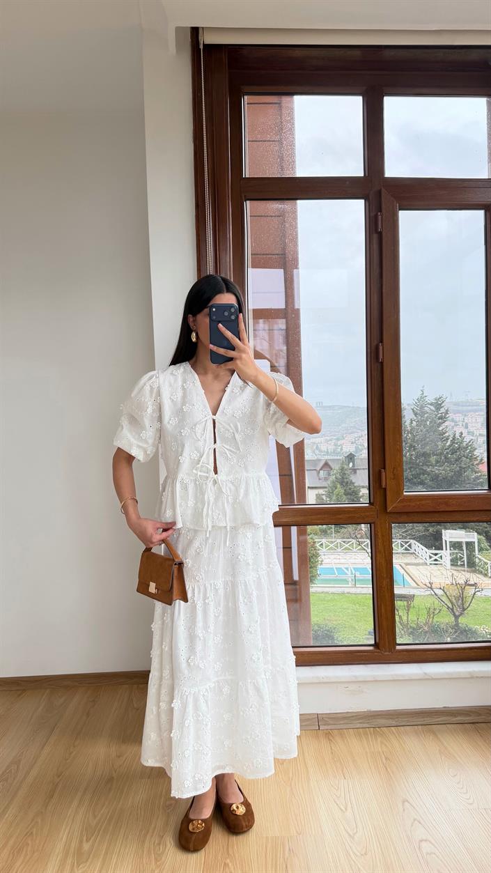 Beyaz Çiçek Nakışlı Gömlek Beli Lastikli Astarlı Etek İkili Takım GAUS-01310