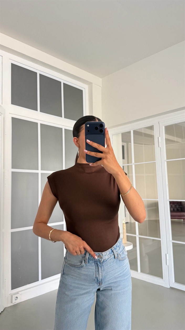 Kahve Balıkçı Yaka Basic Bluz GAUS-01688