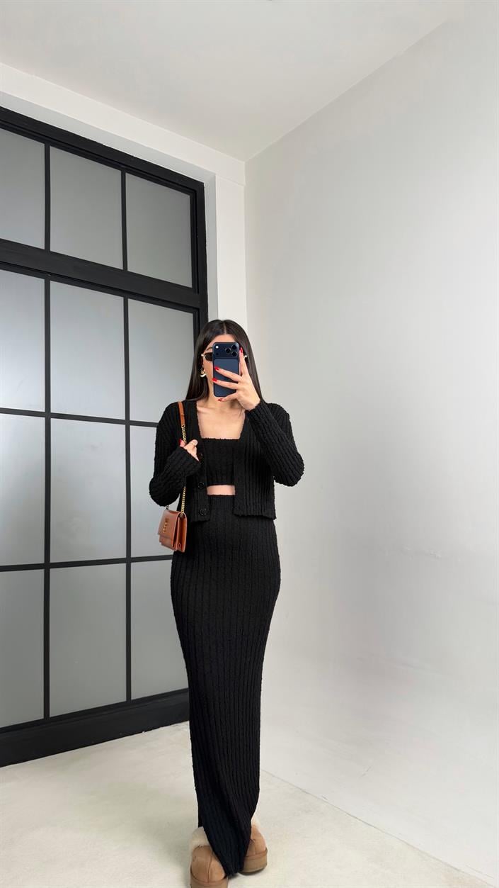 Siyah Hırka Crop Beli Lastikli Yırtmaç Detaylı Etek Triko Takım GAUS-00969