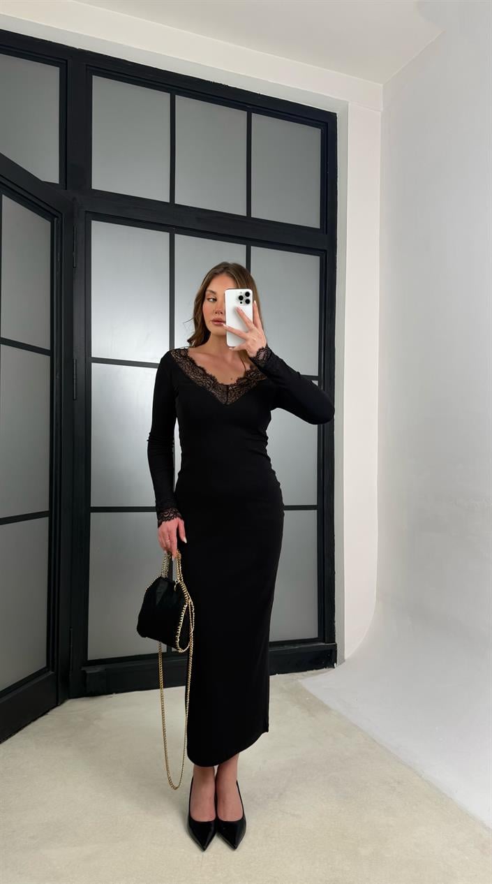 Siyah Dantel Detaylı Likralı Elbise GAUS-01190