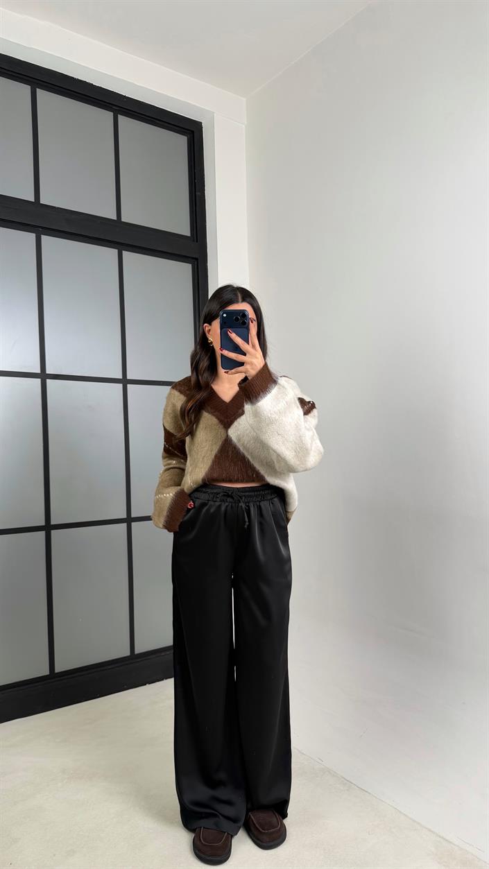 Siyah Beli Lastikli Saten Pantolon GAUS-00696
