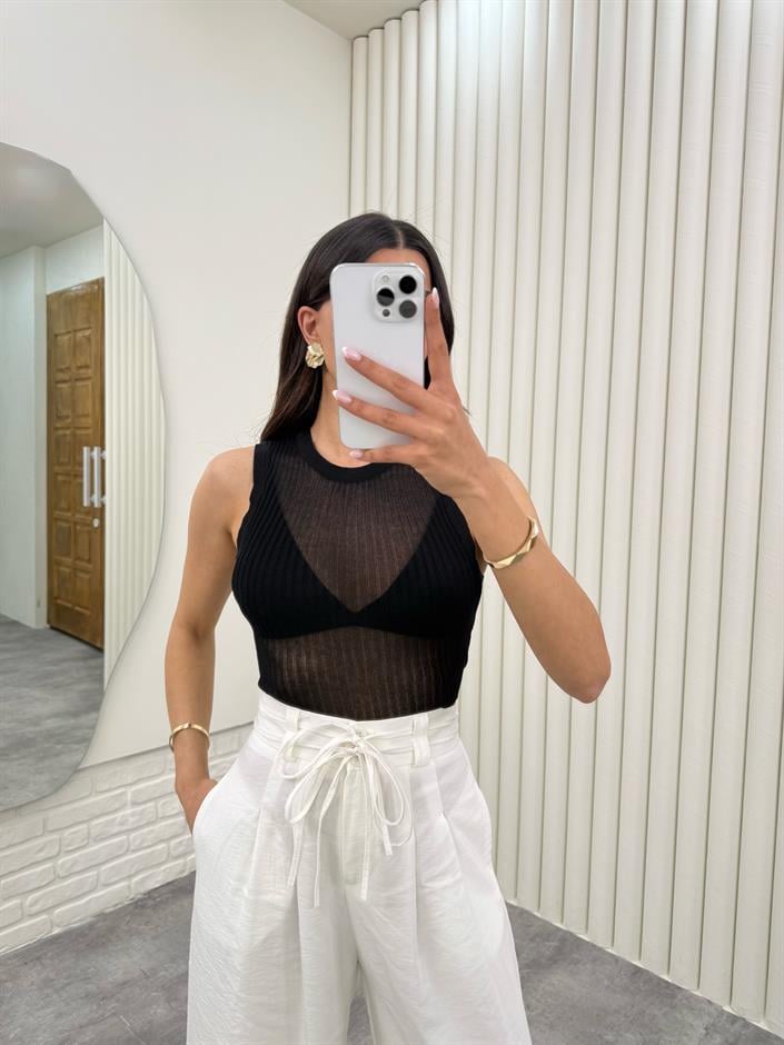 Siyah Sıfır Kol Transparan Triko Bluz Gaus00295