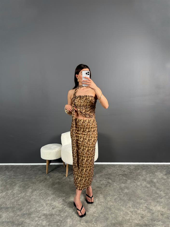Zr Model Leoparlı Bluz Etek Takım 