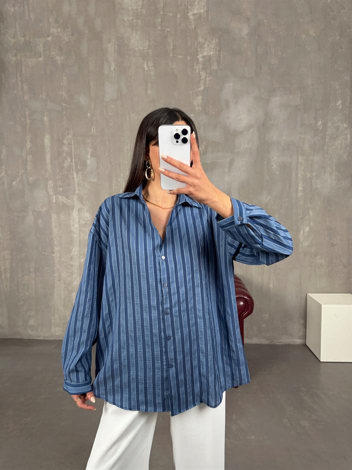 Patis İndigo Mavi Çizgili V Yaka Oversize Gömlek