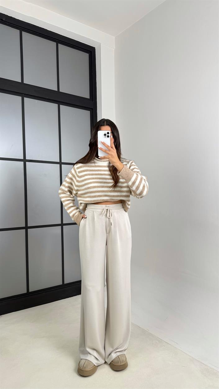 Taş Kuşaklı Cepli Modal Kumaş Pantolon GAUS-00539