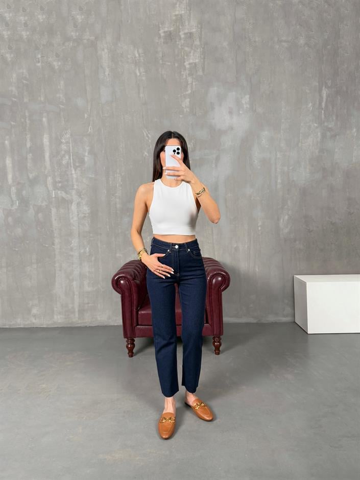 Laste Lacivert ZR Model Kesik Paça Jean