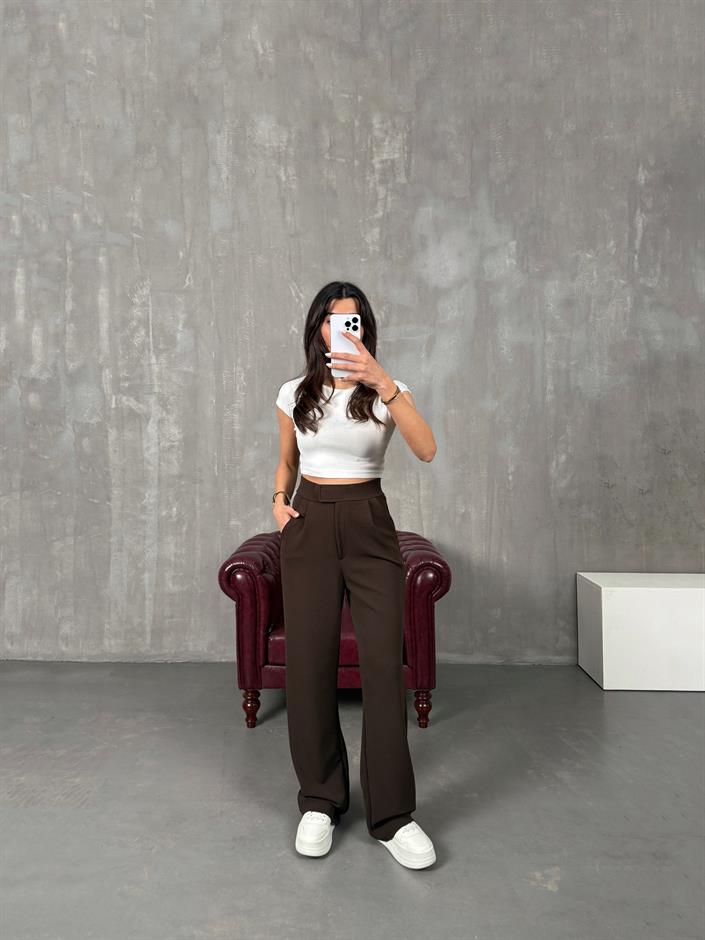 Sasa Kahve Çıtçıt Detaylı Pantolon