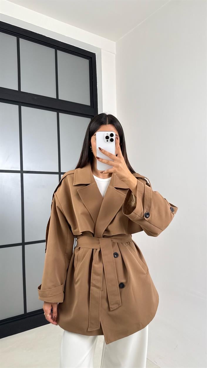 Camel Astarlı Cep Detaylı Kuşaklı Kısa Trençkot GAUS-00192