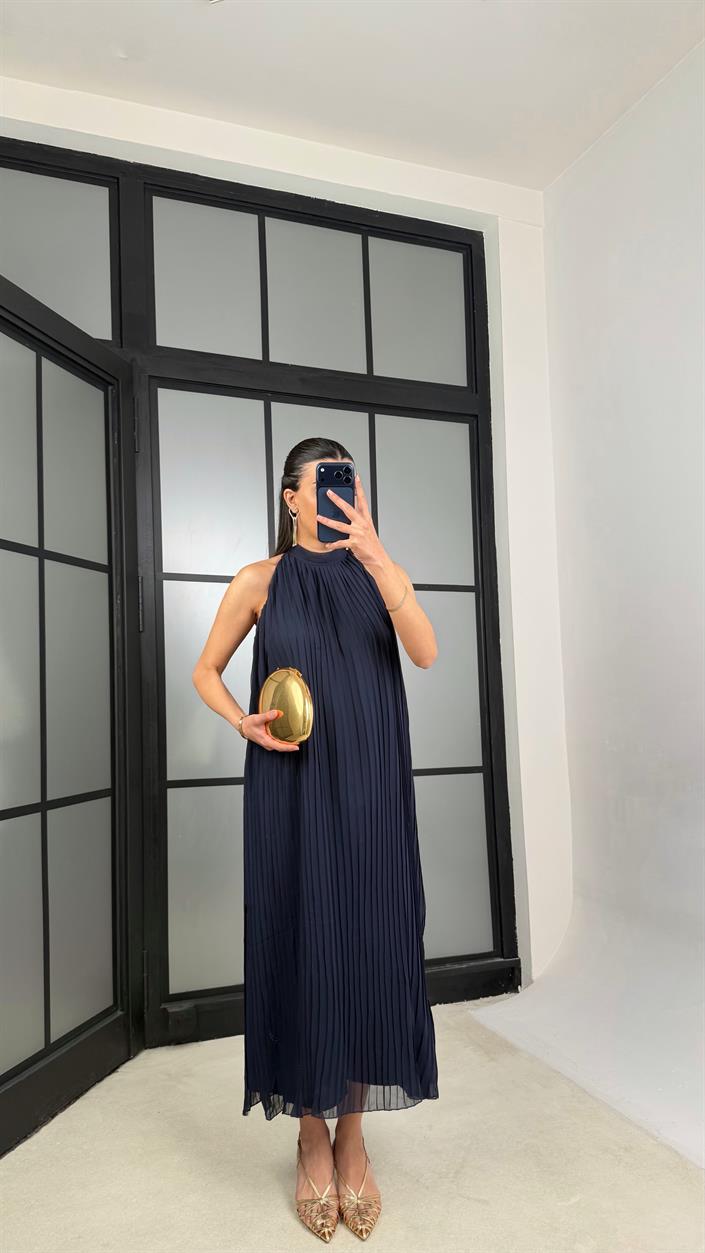 Lacivert Boyundan Bağlamalı Astarlı Pileli Tasarım Elbise GAUS-01363