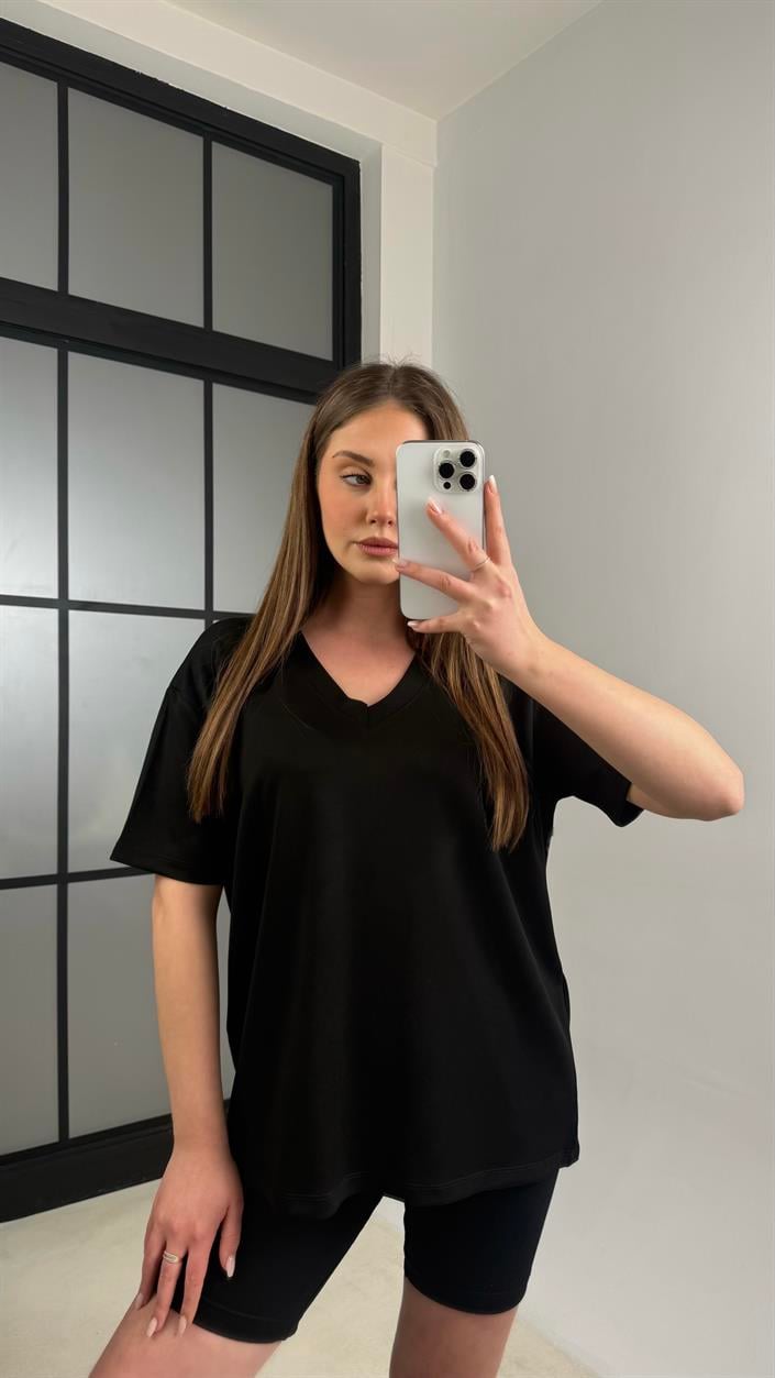 Siyah V Yaka Basic Tshirt GAUS-01131