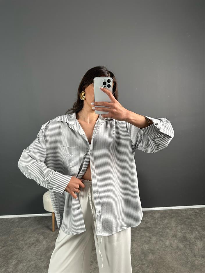 Sonho Siyah İnce Çizgili Oversize Gömlek