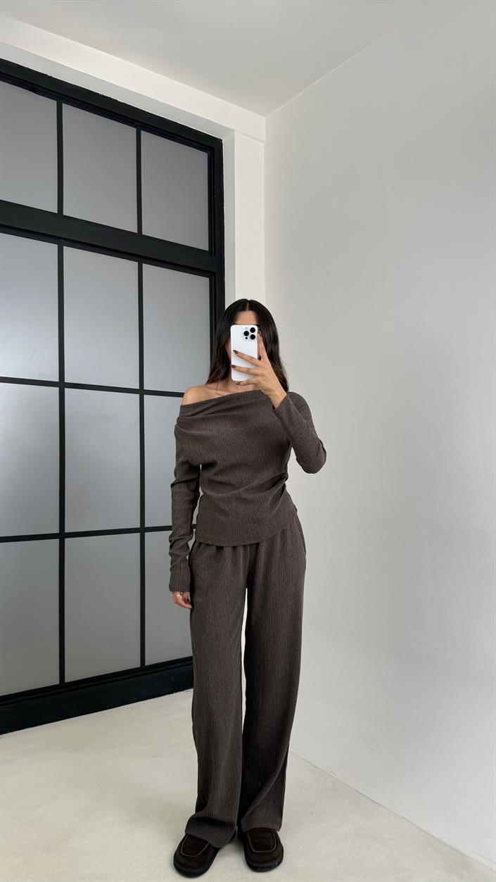 Vizon Asimetrik Yaka Bluz Beli Lastikli Pantolon İkili Gofre Kumaş Takım GAUS-00170