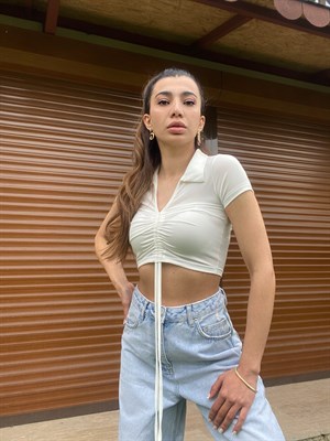 Beyaz Büzgülü İpli Crop