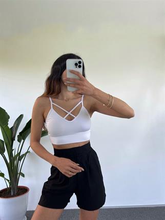 حمالة صدر بيضاء