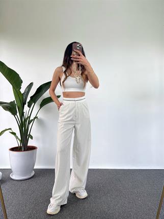 Beyaz Çizgili Kemer Detaylı Pantolon 