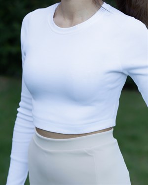 Beyaz Crop Basic Body