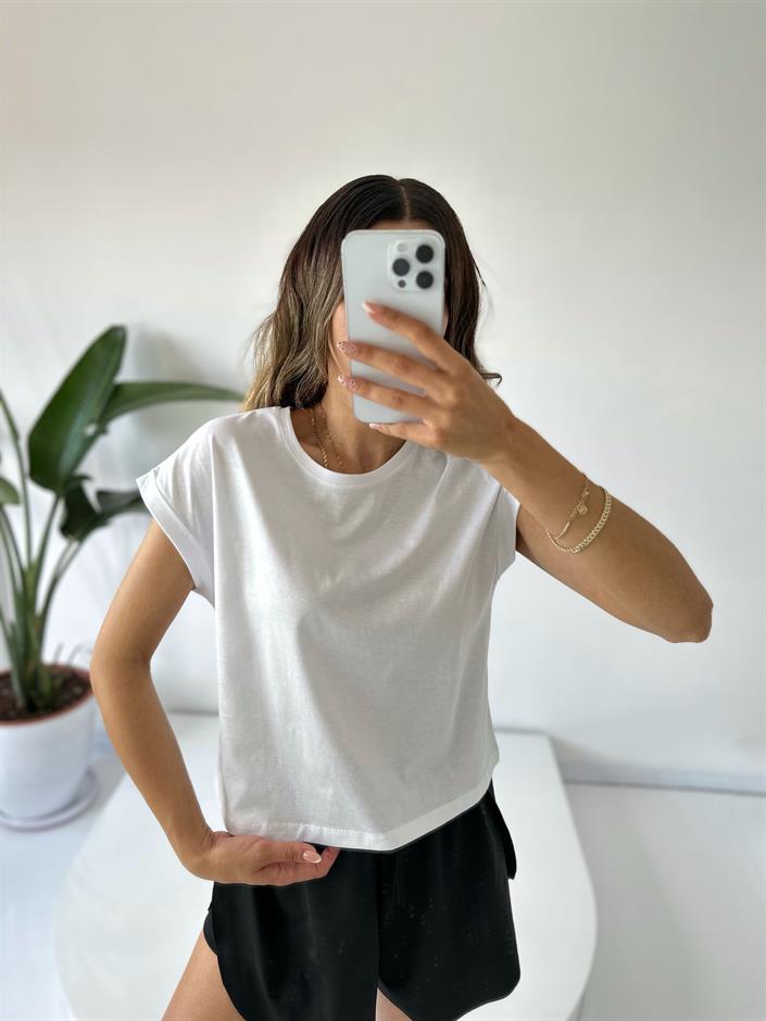 Beyaz Kol Katlamalı Basic Tshirt 