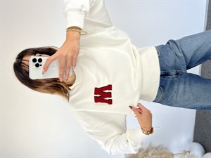 Beyaz M harfli Sweat 