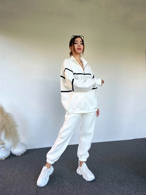 Beyaz Oversize Sweatshirt 