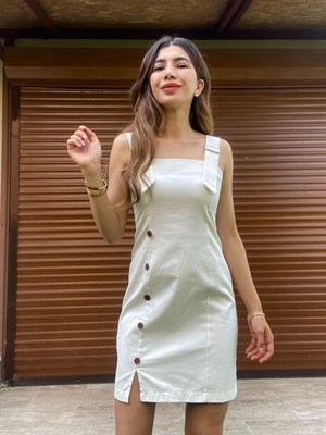 Beyaz Yırtmaç Detaylı Elbise