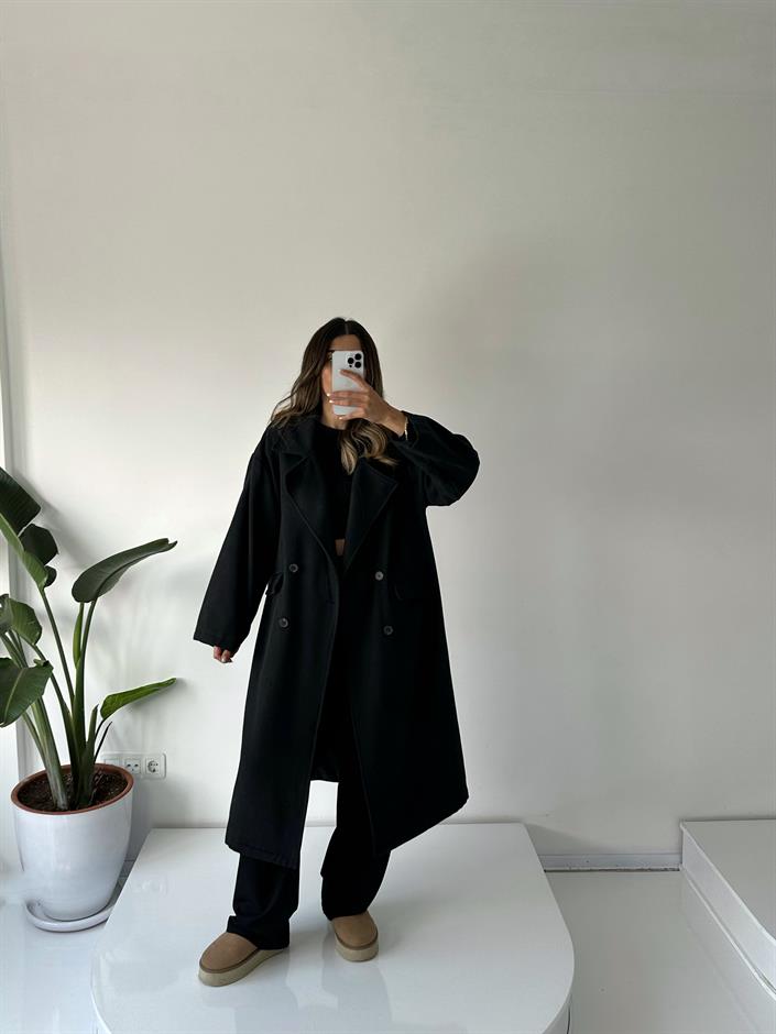 Bronte Siyah Oversize Astarlı Kaban