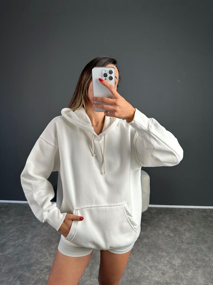 Nadia Beyaz Şardonlu Sweatshirt