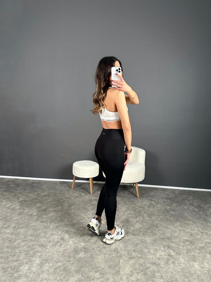 Oysh Siyah Şardonlu Tayt 