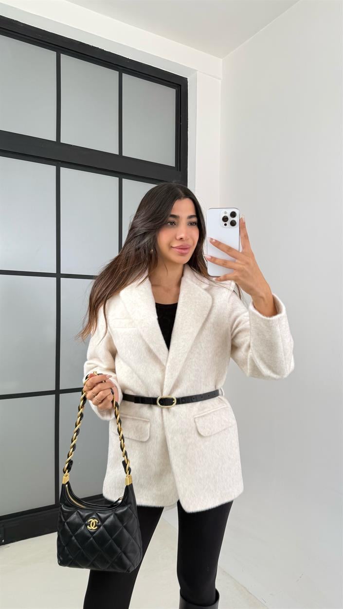 Ekru Astarlı Kemerli Peluş Tüylü Ceket GAUS-00131