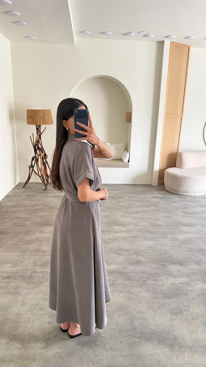 Gri Polo Yaka Kuşaklı Tencel Kumaş Elbise GAUS-01429