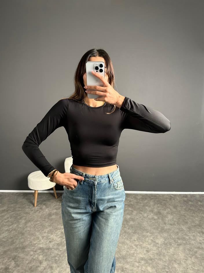 Island Siyah Basic Crop 