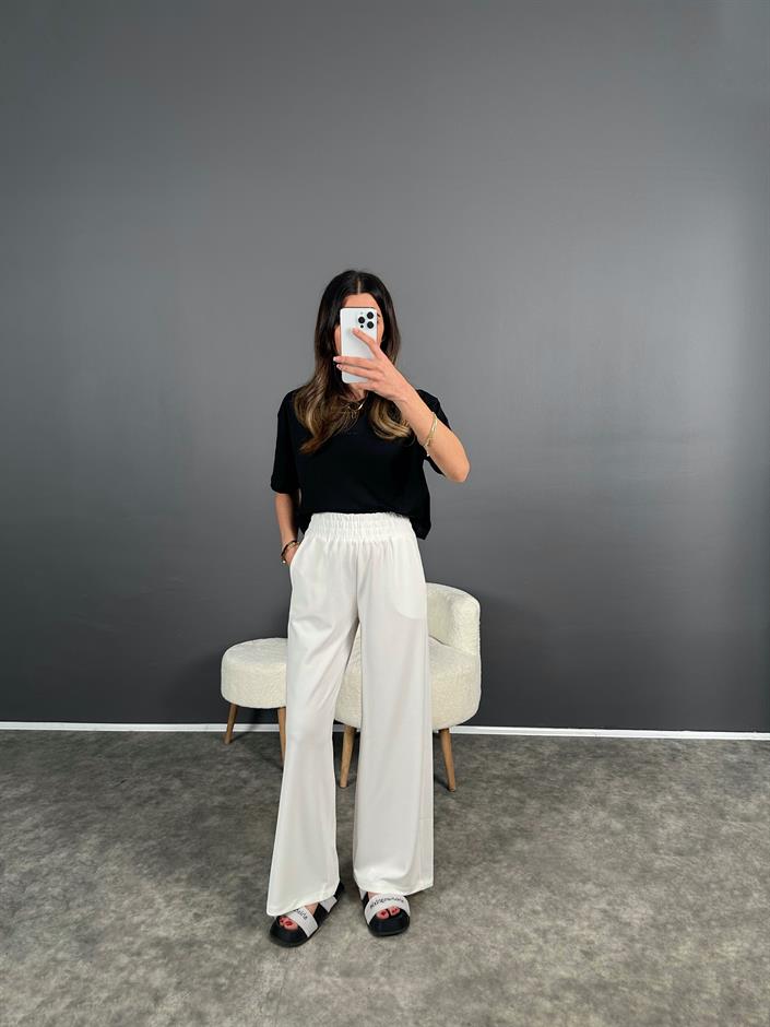 Beyaz Kalın Kemerli Beli Lastikli Pantolon 