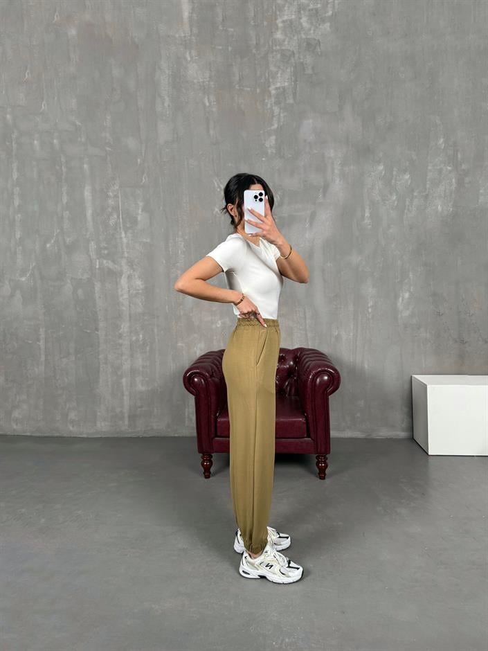 İsolde Yeşil Paça Lastikli Premium Modal Kumaş Pantolon