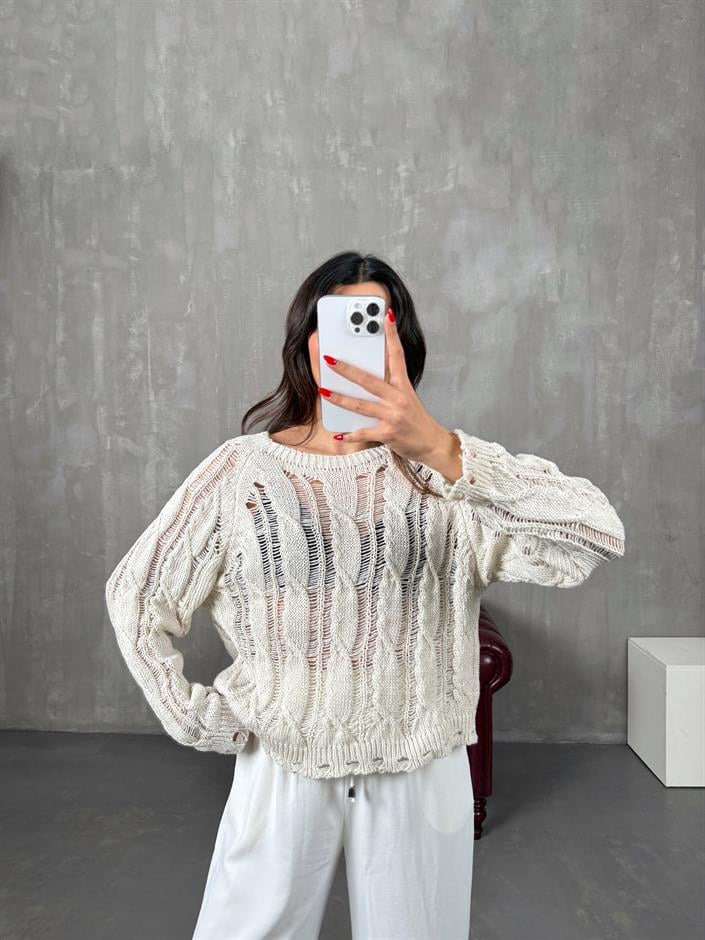 Mevis Taş Ajur Detaylı Triko Kazak