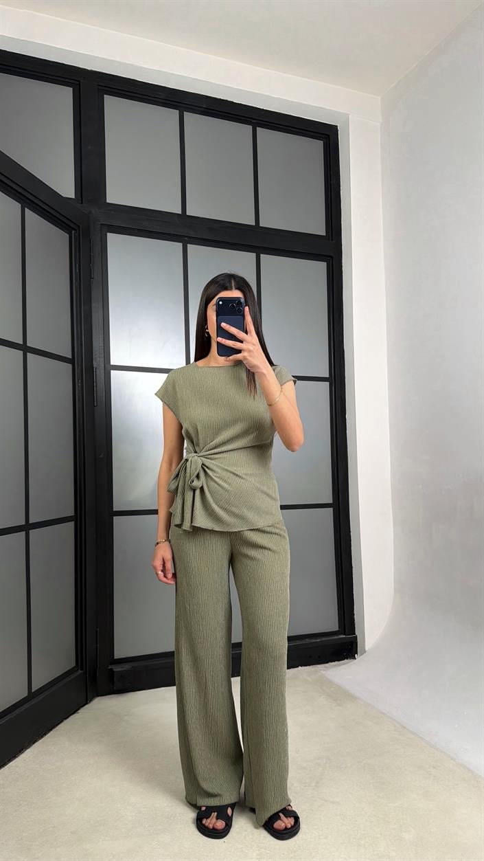 Yeşil Bağlama Detaylı Bluz Beli Lastikli Pantolon Krinkıl Kumaş Takım GAUS-01308